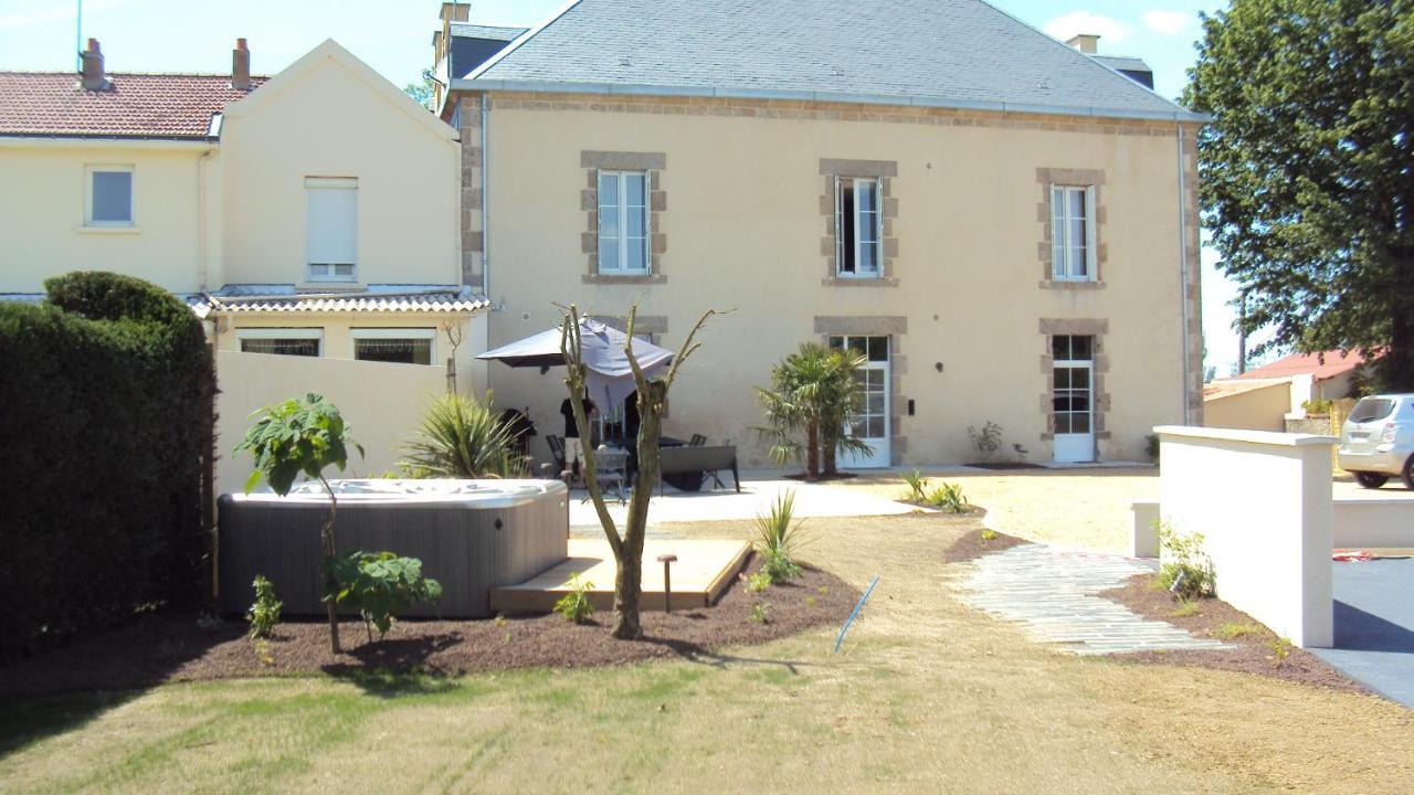 Maison Marie Barrault Les Herbiers Exterior foto